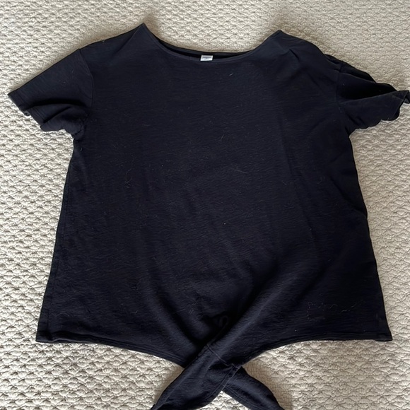 Black t shirt with tie - Picture 1 of 2